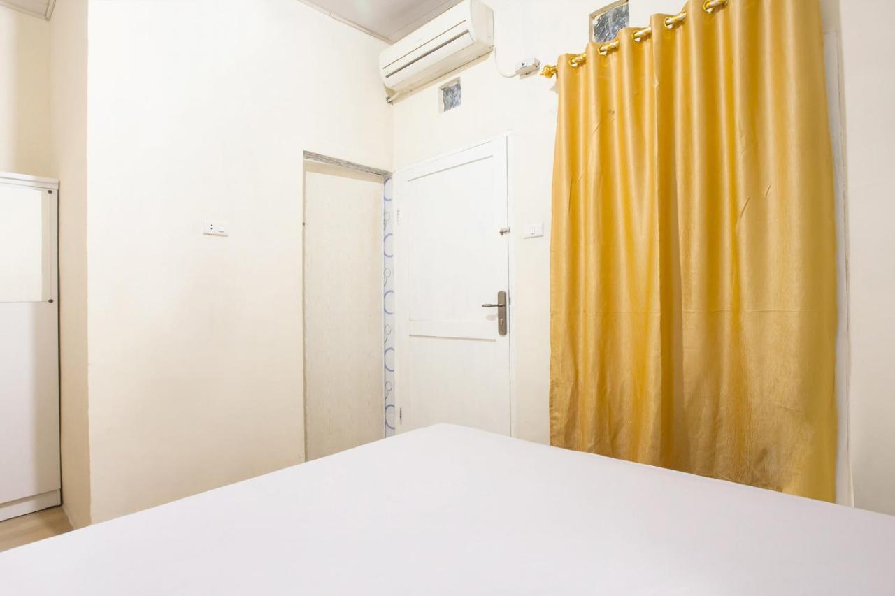 Oyo Life 2601 Residence Damai Helvetia Pulauberayan Exterior photo